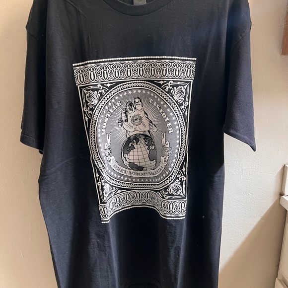 Obey Shirt - Picture 1 of 4
